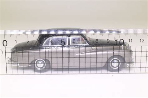 Neo 44275 Daimler Majestic Major Black Over Gunmetal 64394