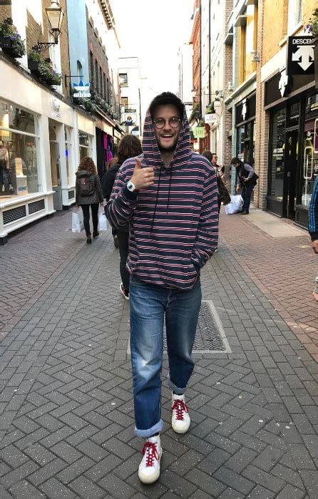 Jake Goss Height Weight Age Body Statistics Biography Girlfriend Fact