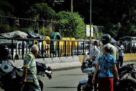 LO ÚLTIMO Enfrentamiento en Petare dejó dos delincuentes muertos y un