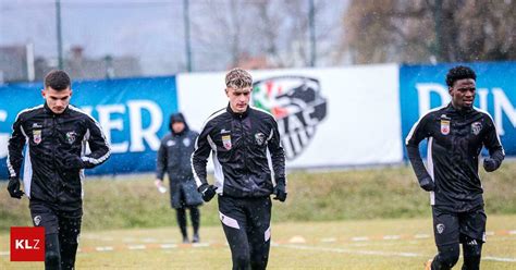 Trainingsauftakt Beim WAC Ein Neuer In Form Ein Abgang Und Ein