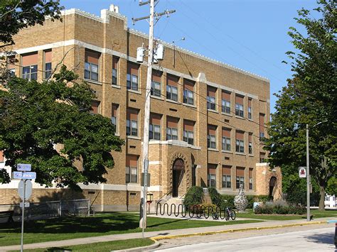 Mckinley Elementary School Wauwatosa Wisconsin 2435 N 8 Flickr