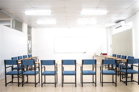 cho thue phong hoc nhom kem