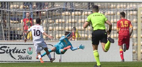 Un Tris Al Ravenna E Il Carpi Scappa Al Terzo Posto Solitario Gazzetta