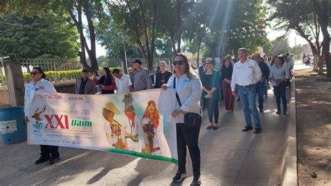 Con desfile celebran 21 aniversario de la UAIM Línea Directa