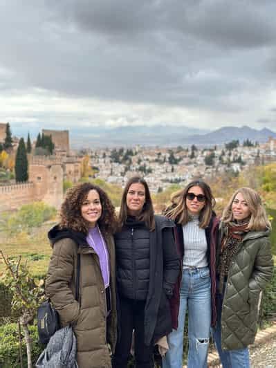 Granada Privat Alhambra turné med Nasrid palats GetYourGuide