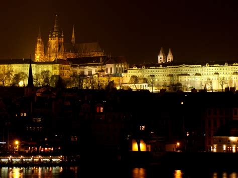 Prague By Night | A Crafty Traveler | Family and Travel Adventures