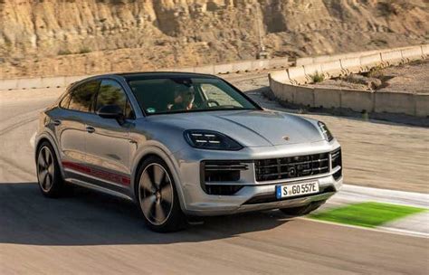 Le Porsche Cayenne Turbo E Hybrid 2024 Est Une Folie De 729 Chevaux