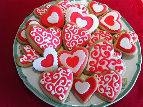 Decorated Sugar Cookies For Valentine S Day Sweet Treats Sugar