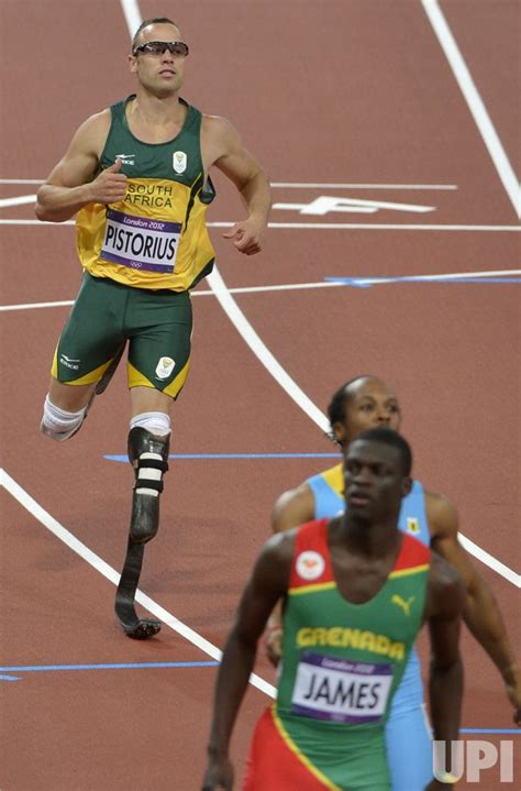 Photo South Africa S Oscar Pistorius Finishes Last In Men S 400m