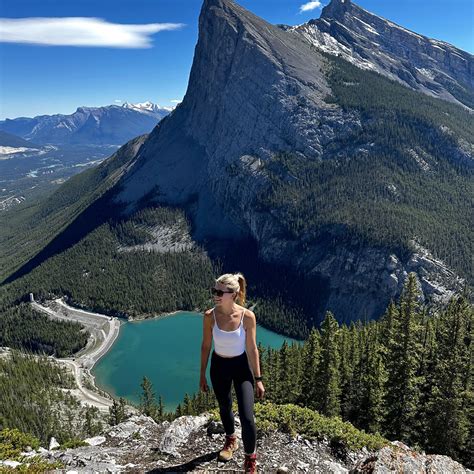 Send this to the person you want to go on a Tahiti cruise with 🚢 🌊 We ...