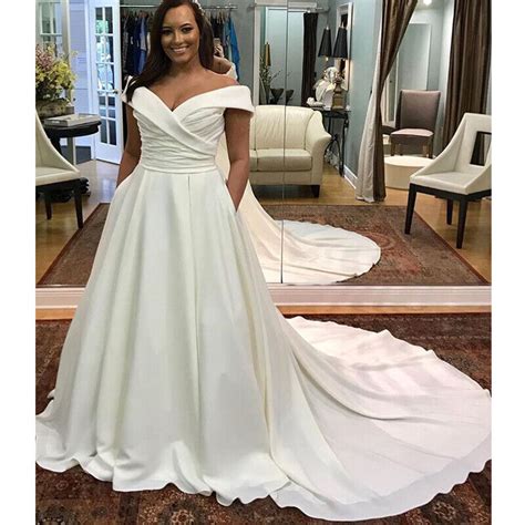 Off Shoulder Plus Size Wedding Dresses Chapel Train Pleats Satin Custom