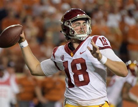 Trojansports Qb Jt Daniels Growth Will Be The Pivotal Storyline Of