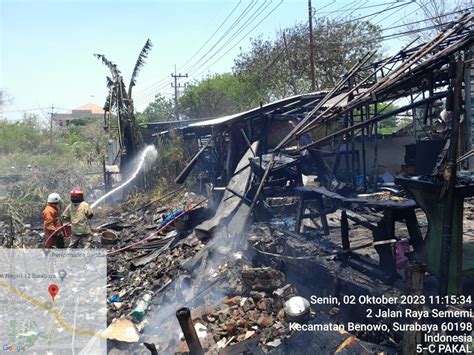 Kebakaran Alang Alang Di Sememi Surabaya 9 Warung Hangus