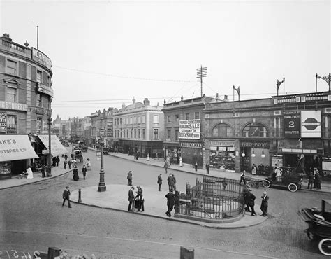 Hammersmith Broadway With The Underground Station On The Right 1910