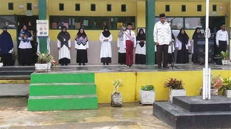 Pelaksanaan Upacara Bendera Berlangsung Khidmat Di Min Bone