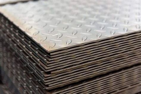 Mild Steel Rectangular Ms Chequered Plate Material Grade Is