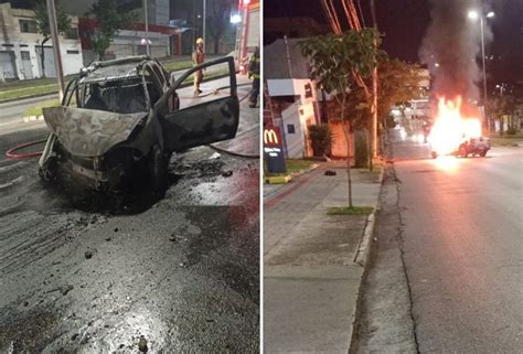 Carro Bate Em Poste E Pega Fogo Na Avenida Ant Nio Carlos Em Bh