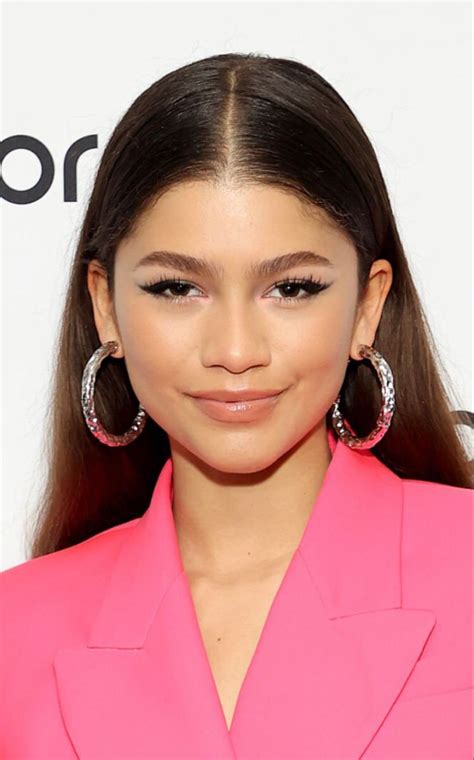 Zendaya Hair Zendaya Outfits Flawless Face Makeup Skin Makeup