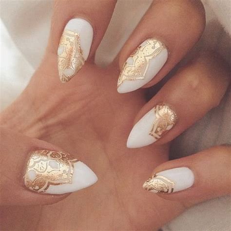 Nail Designs 2024 Gold Binny Katinka