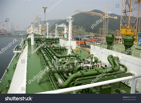 Lng Carrier Ship Designed Transporting Natural Stock Photo 39216937 ...