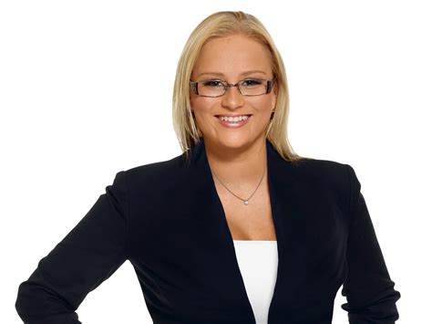 'Selling houses 365 days a year': Meet the award-winning agent who