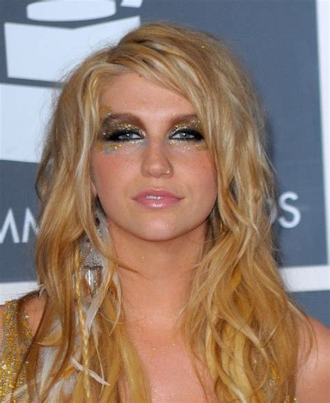 Kesha Metallic Eyeshadow Kesha Makeup Kesha Hair Glitter Tumblr