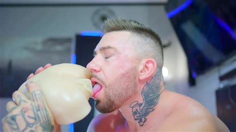 Free Bodybuilder Ass Gay Porn Videos XHamster