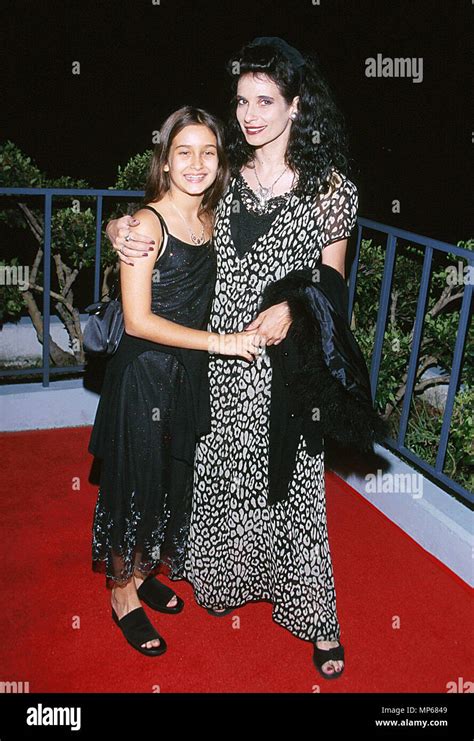 Saldana Theresa & Tianna (d)Saldana Theresa & Tianna (d) Event in ...