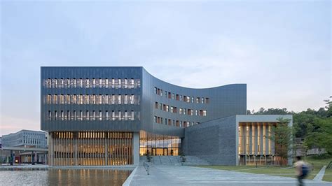 Library of the Chinese University of Hong Kong’s Shenzhen Campus / Wang Weijen Architecture ...