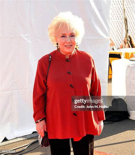 Doris Roberts Young Photos and Premium High Res Pictures - Getty Images