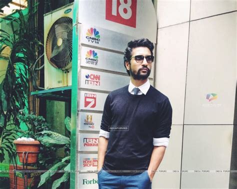 Vicky Kaushal Wallpapers Wallpaper Cave