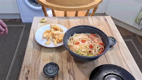 Wagamama Super Spicy Chili Chicken Ramen And Chili Squid Youtube