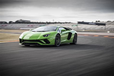 Descubrir 105 Imagen Lamborghini Aventador Caracteristicas Abzlocalmx