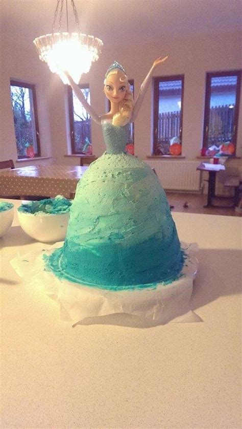 Instructions For Elsa From Frozen Cake Elsa Cake Frozen Elsa Cakes Princess Cakes Diy