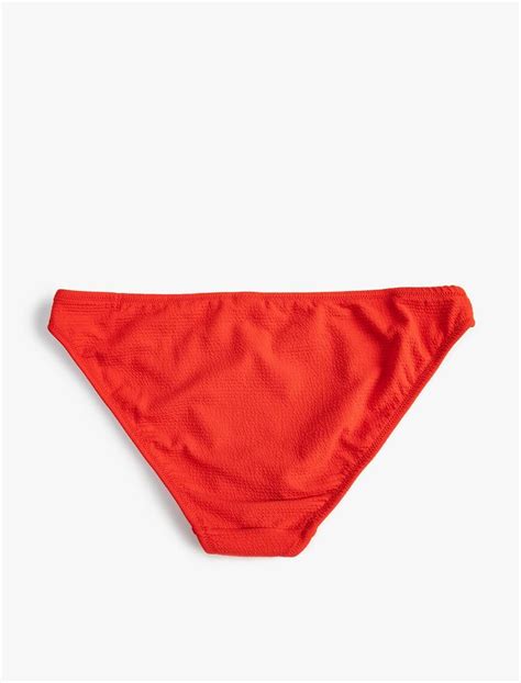 Kırmızı Kadın Dokulu Bikini Altı Standart Bel 3SAK00097BM Koton