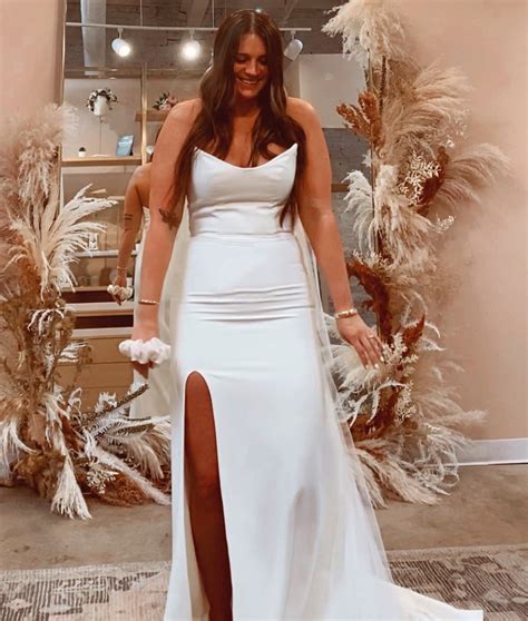 Sarah Seven New Wedding Dress Save 25 Stillwhite