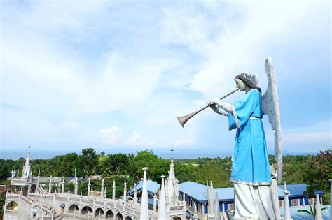 CEBU: Sending some prayers from Simala Church - Wander B