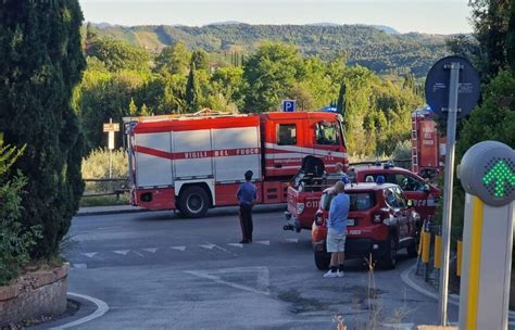 Tragico Incidente A San Gimignano Si Stacca Il Rimorchio Di Un Camion