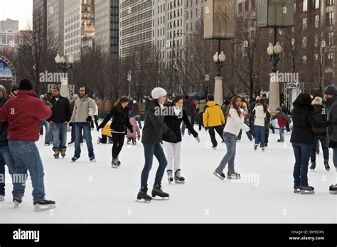 Ice Skaters Millennium Park Chicago McCormick Tribune Ice Rink Stock