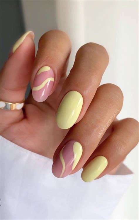 Stunning Swirl Nail Art You Ll Flip For Mycozylive Gel