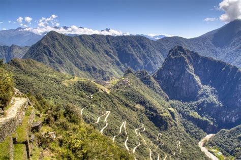 Vista Em Machu Picchu Da Porta Do Sol Imagem De Stock Imagem De