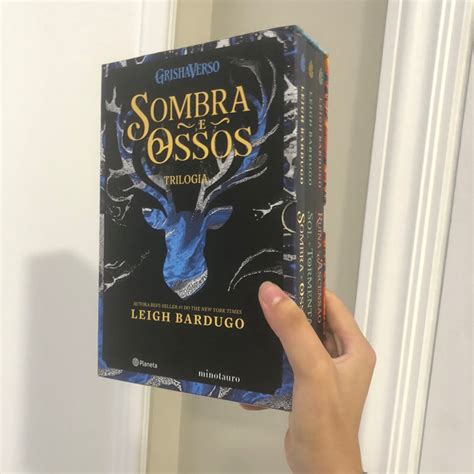 Box Trilogia Sombra E Ossos Leigh Bardugo Shopee Brasil