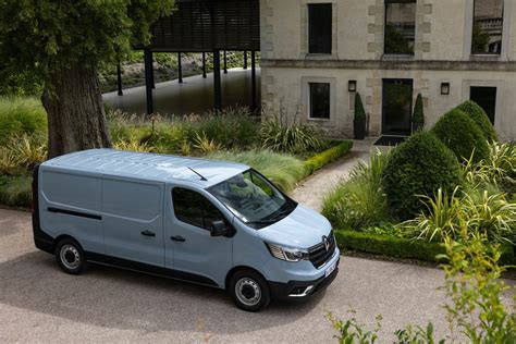 Noul Renault Trafic E Tech Electric Mynextbus