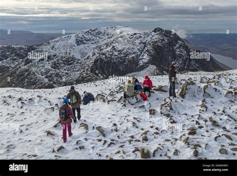 Scafell pike winter hi-res stock photography and images - Alamy