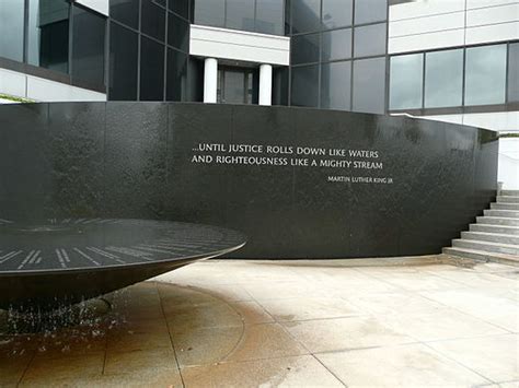 Maya Lin – Civil Rights Memorial | Architecture for Non Majors