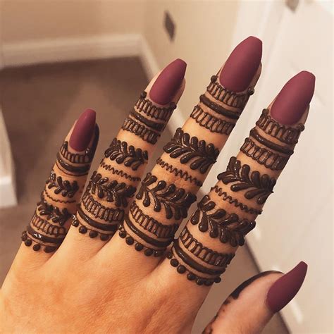 75 Finger Mehndi Designs Stylish Simple And Beautiful