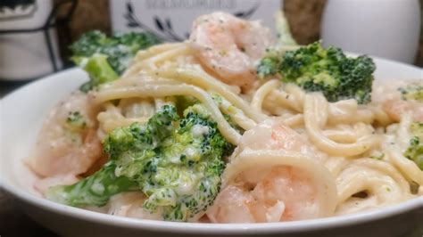 Pasta Alfredo Con Camarones Cremosita Y Deliciosa Youtube