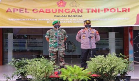 Gelar Apel Gabungan Polri TNI Di Sintang Tingkatkan Sinergitas