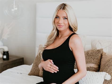 Emily Ferguson Shares Stunning Maternity Photos ‘in 13 Weeks We Will