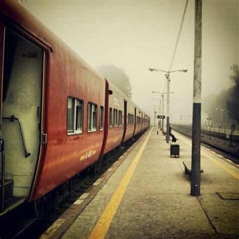 Estacion Del Viso Road Alley Train